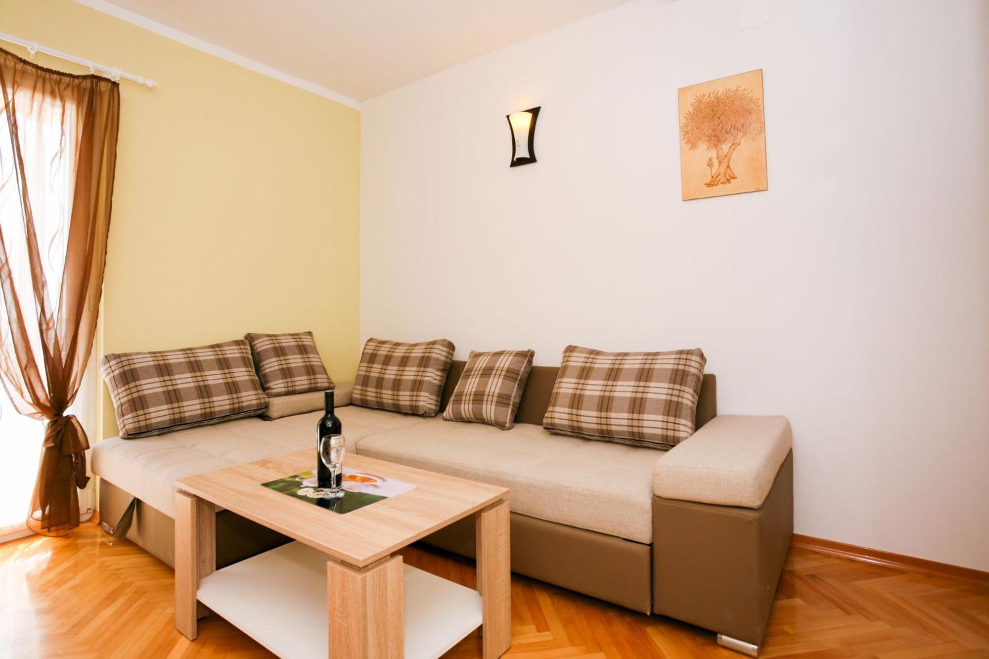 Apartments Intrada ポドストラナ エクステリア 写真